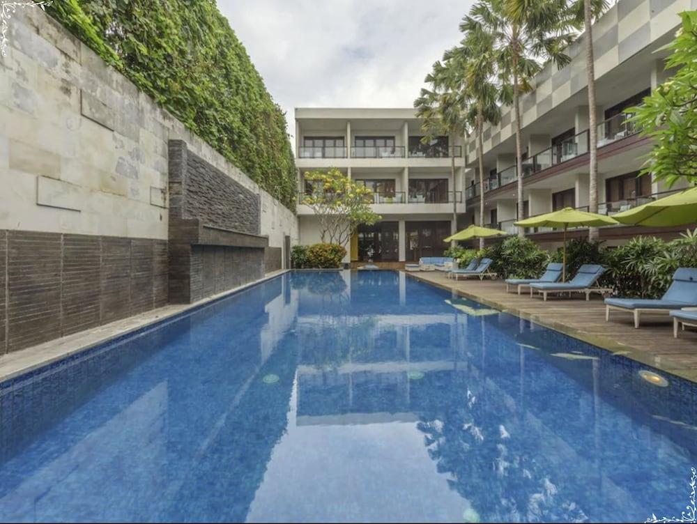 Dekuta Hotel Kuta Lombok Exterior foto