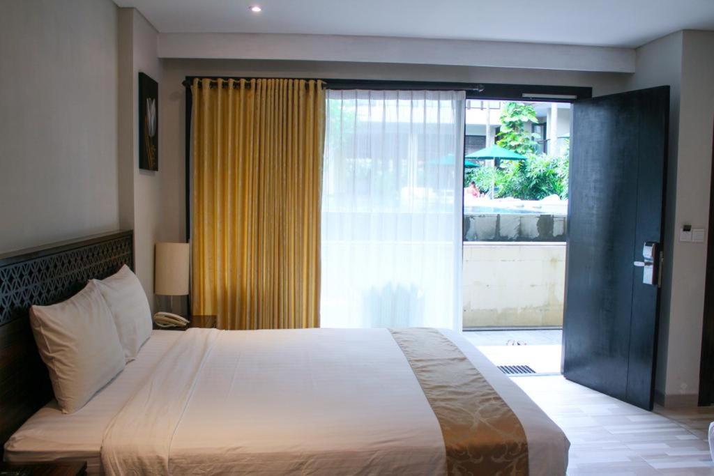 Dekuta Hotel Kuta Lombok Exterior foto