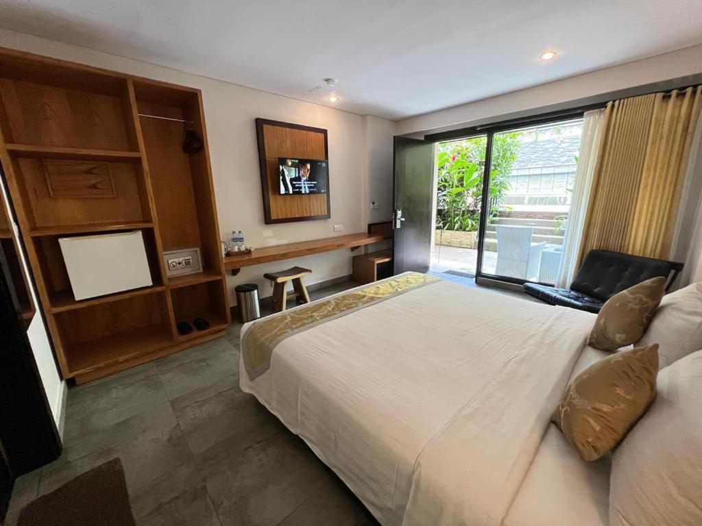 Dekuta Hotel Kuta Lombok Exterior foto