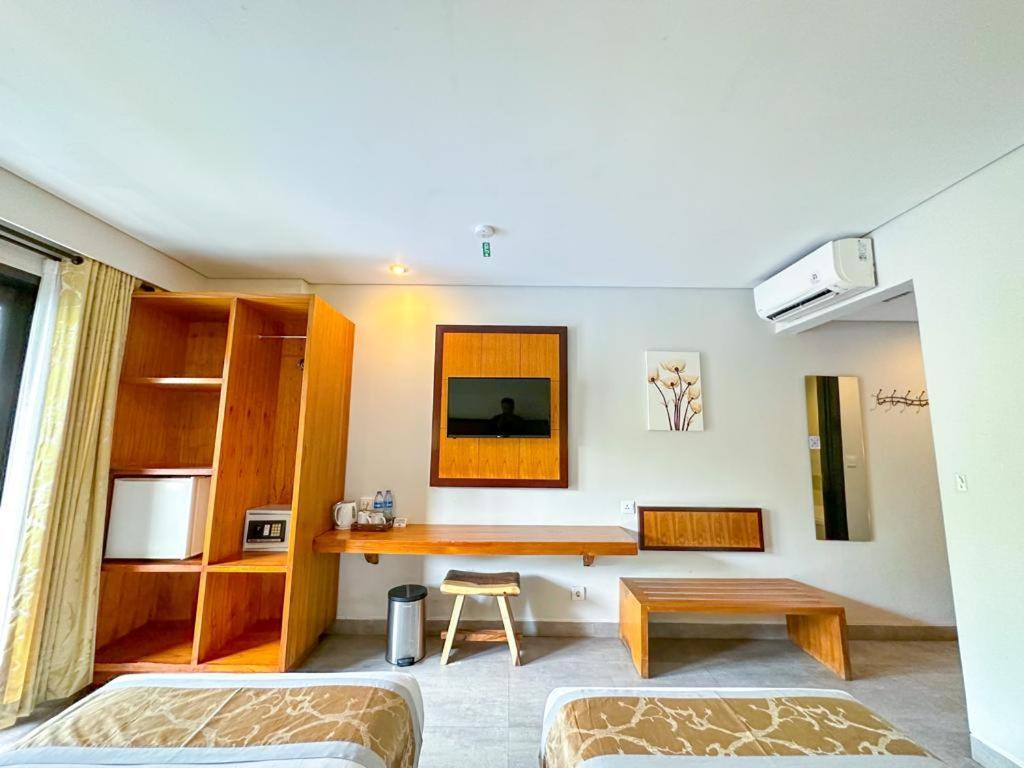 Dekuta Hotel Kuta Lombok Exterior foto